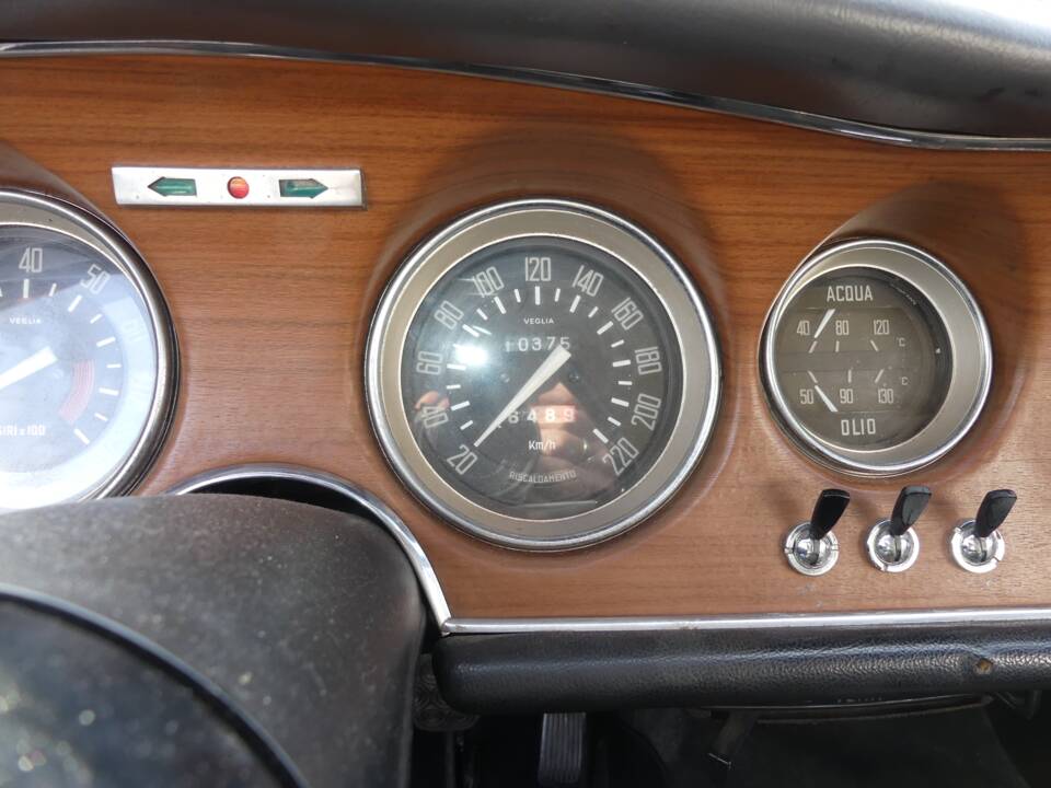 Image 13/24 de Alfa Romeo Giulia 1600 Sprint GT Veloce (1967)