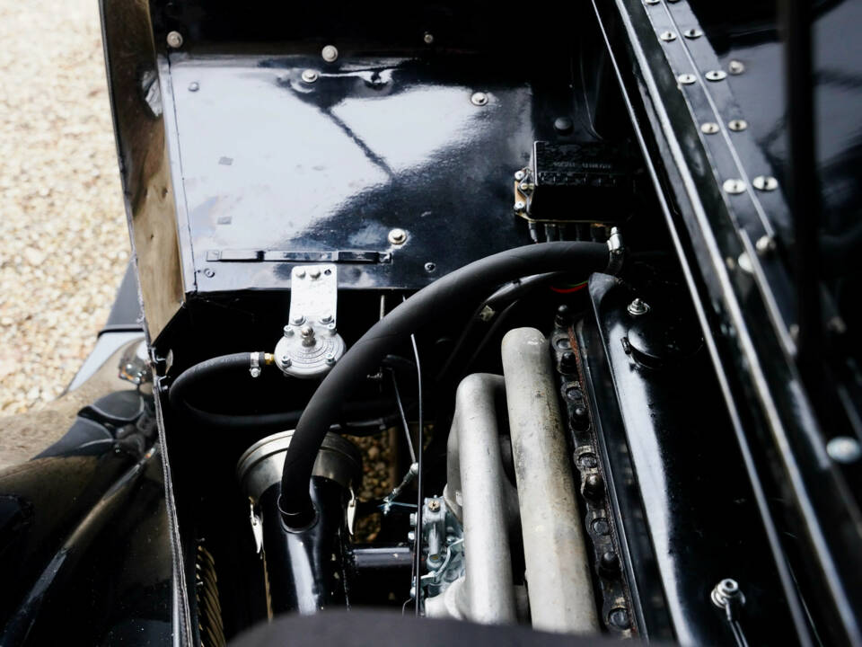 Image 20/50 of BMW 326 (1937)