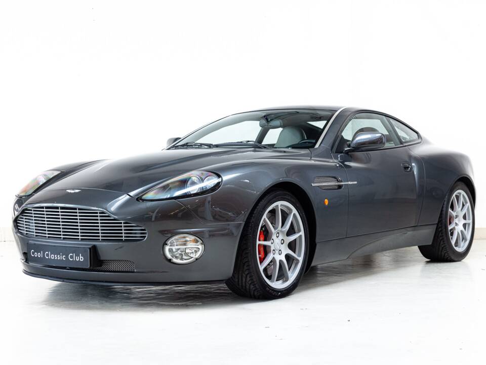 Image 1/31 de Aston Martin V12 Vanquish (2004)