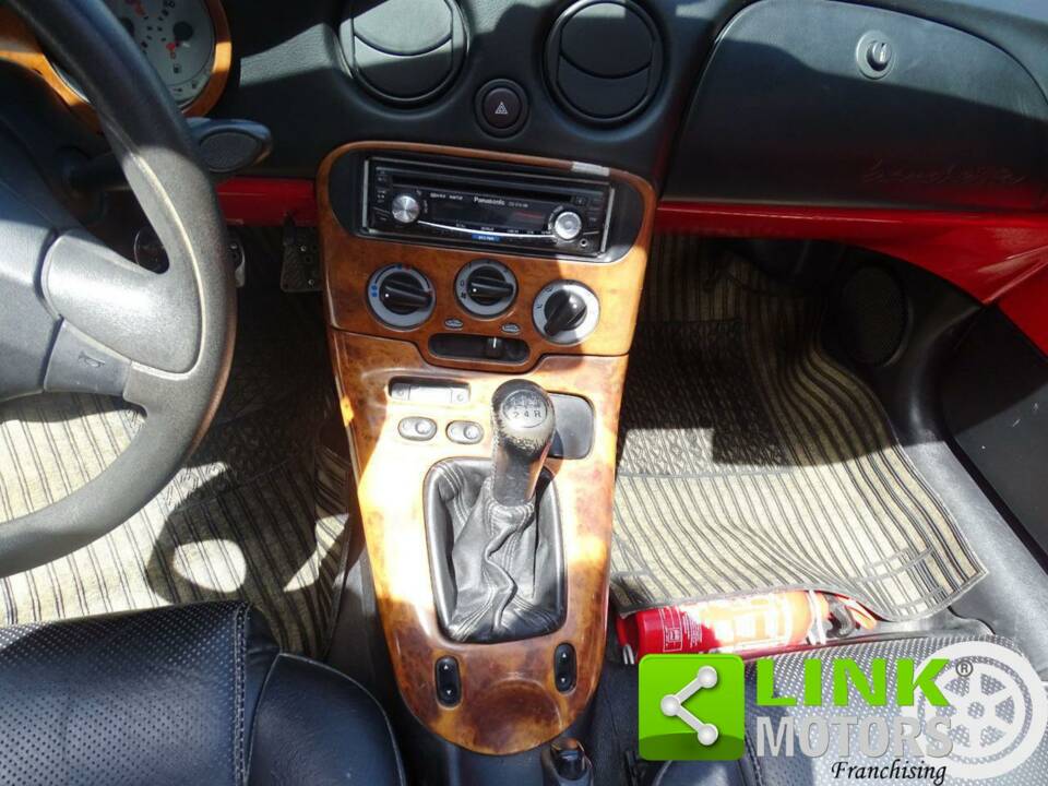 Immagine 9/10 di FIAT Barchetta 1.8 16V (1996)