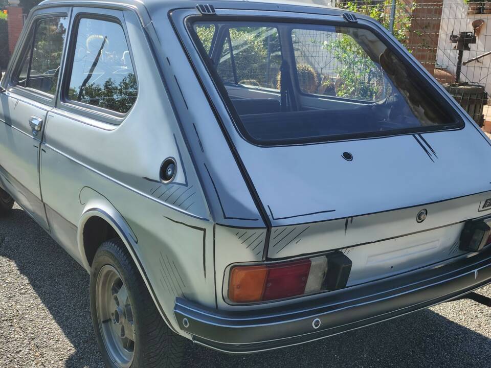 Immagine 4/9 di FIAT 127 (1981)