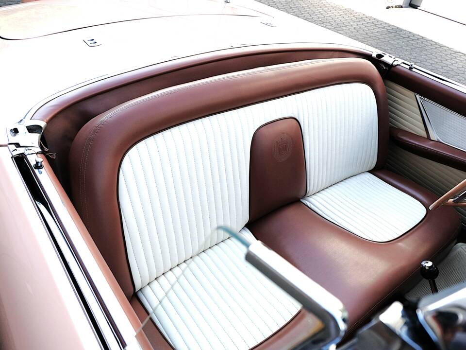 Immagine 40/64 di Ford Thunderbird (1956)