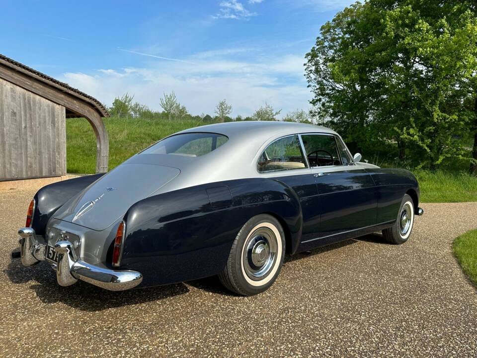 Bild 4/50 von Bentley S 1 Continental (1955)