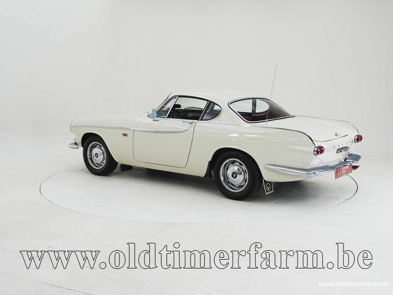 Image 4/15 of Volvo P 1800 S (1964)