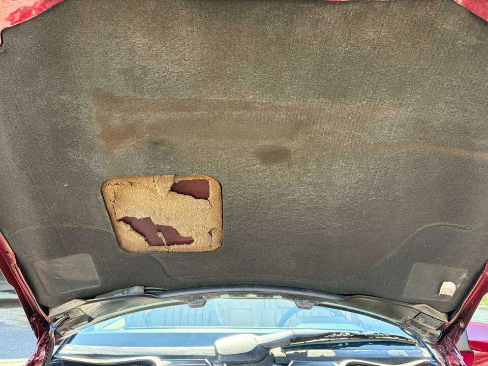 Image 36/50 of Mercedes-Benz E 200 (1993)