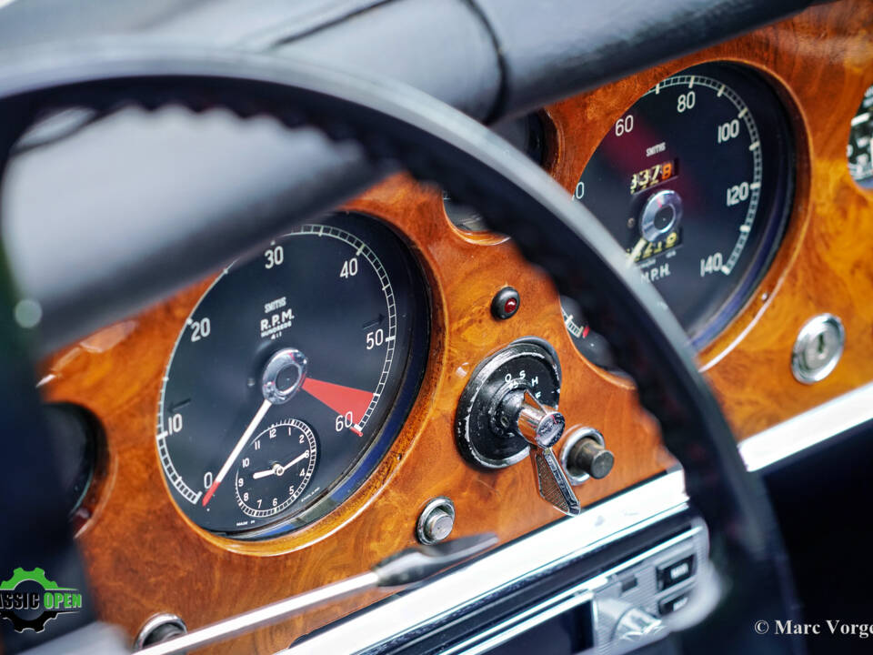 Afbeelding 7/50 van Jaguar XK 150 OTS (1958)