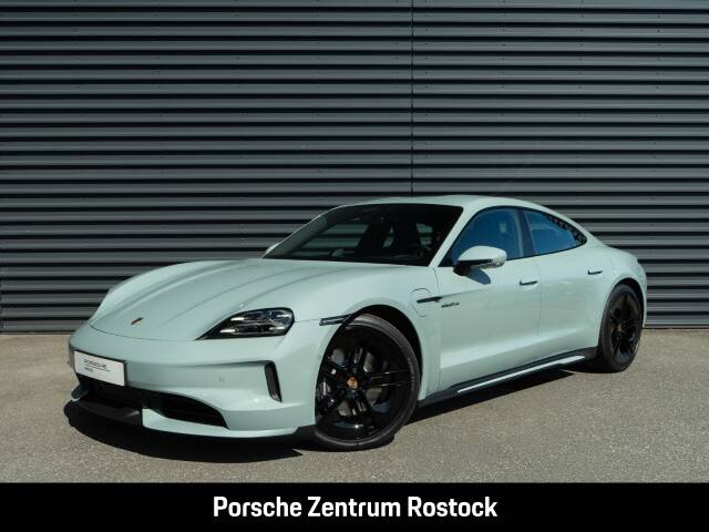 Obraz 1/35 pojazdu Porsche Taycan 4S (1900)