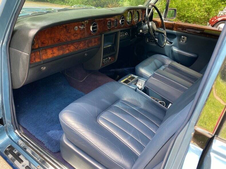 Image 27/50 of Bentley T 2 (1980)