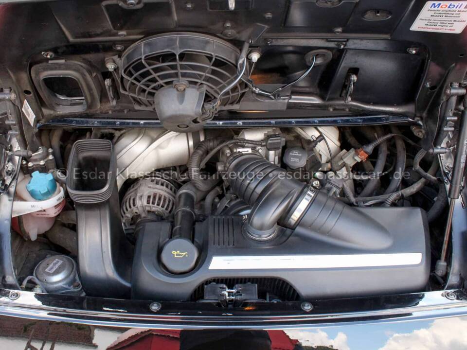 Image 5/25 of Porsche 911 Carrera 4S (2009)