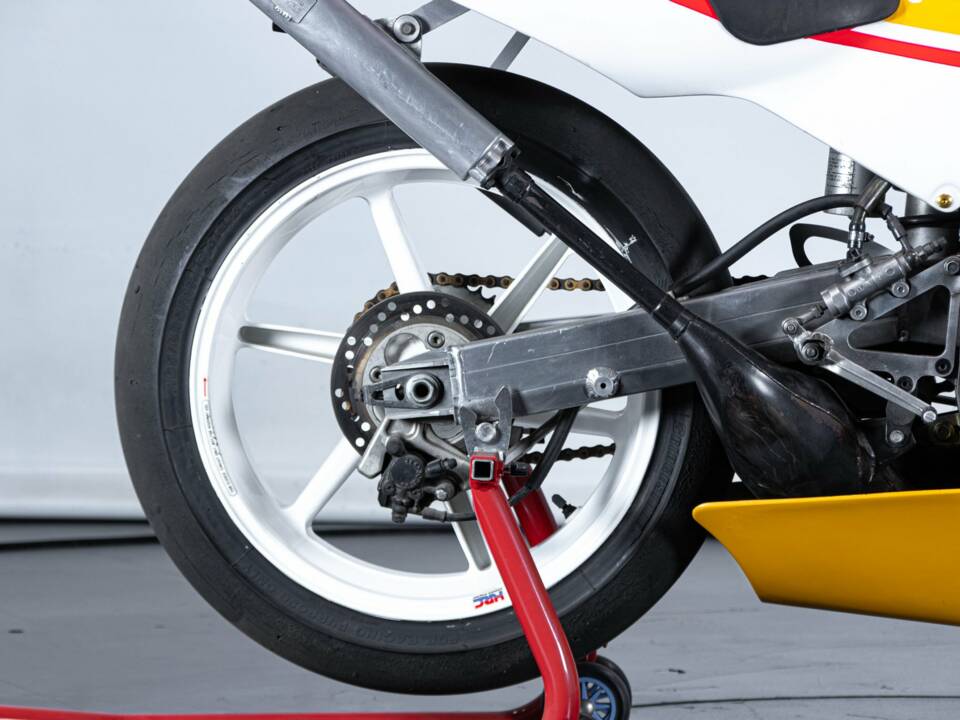 Bild 38/50 von Honda DUMMY (1992)