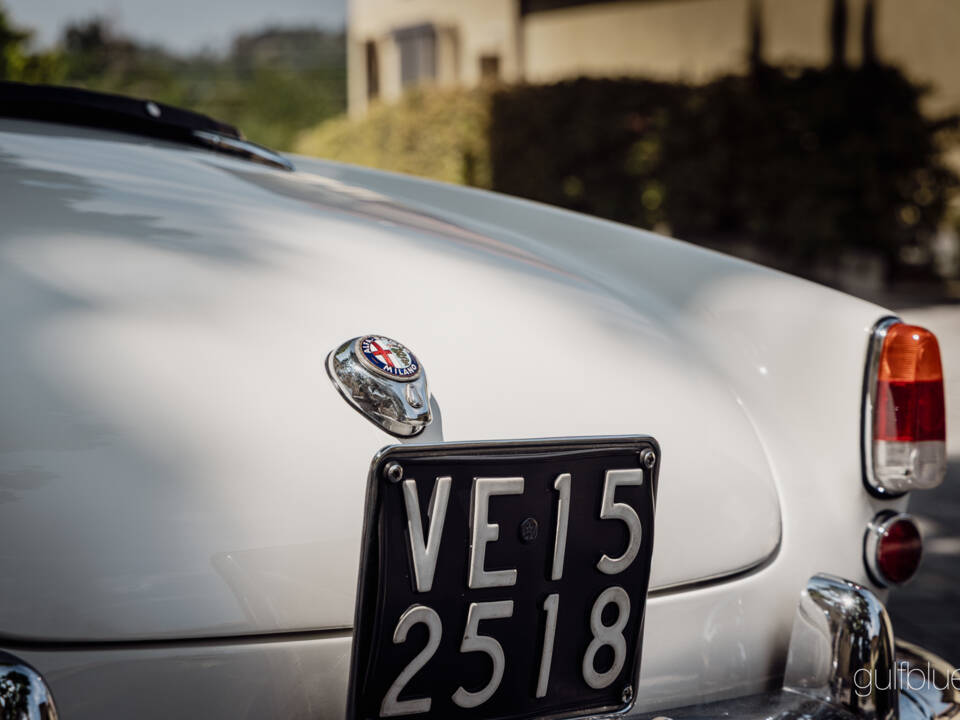 Image 37/71 de Alfa Romeo Giulietta Spider (1960)