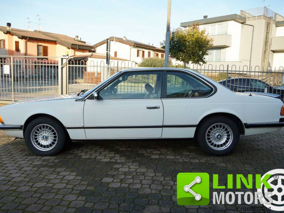 Bild 4/10 von BMW 635 CSi (1984)