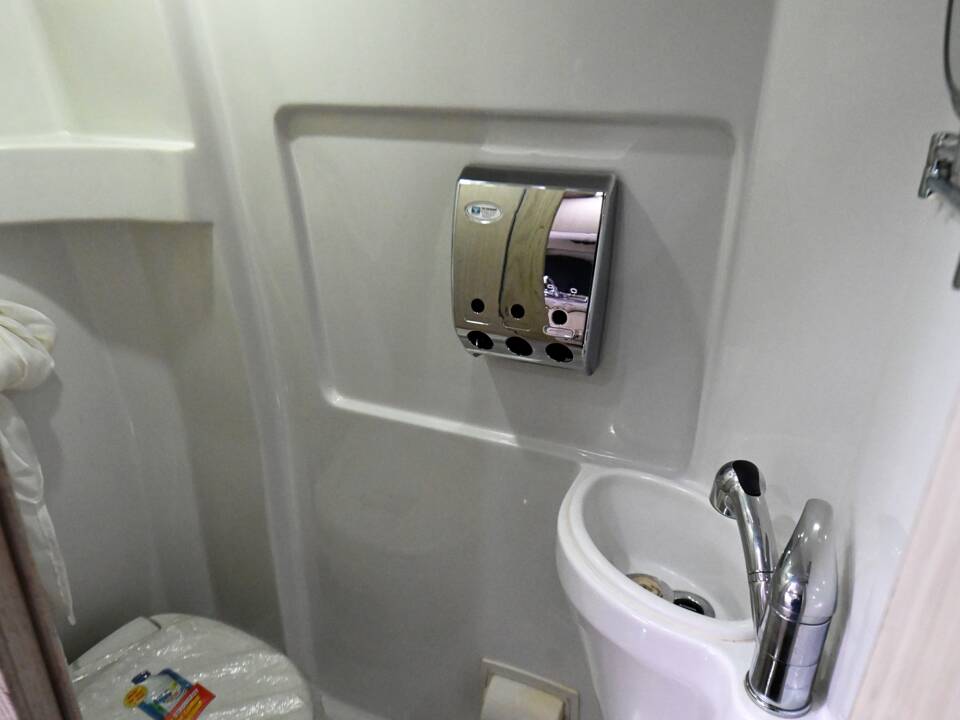 Immagine 18/34 di Mercedes-Benz Sprinter 515 CDI (2014)