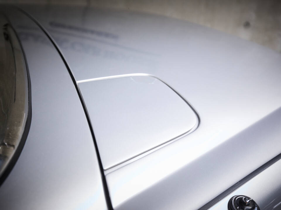 Image 27/77 of Bentley Azure (2001)