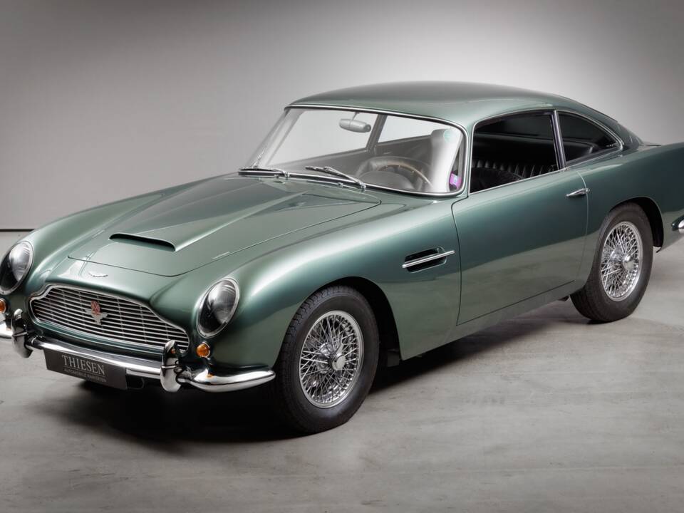Image 1/26 de Aston Martin DB 4 Vantage (1962)
