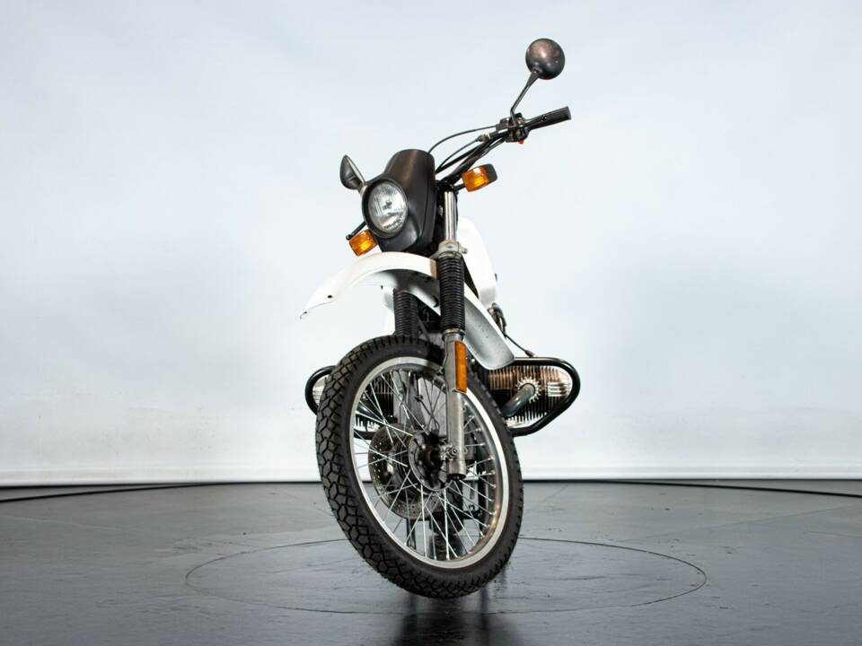 Image 7/50 of BMW R 80 GS (1983)