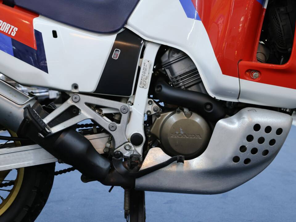Bild 3/37 von Honda XRV 750 Africa Twin (1990)