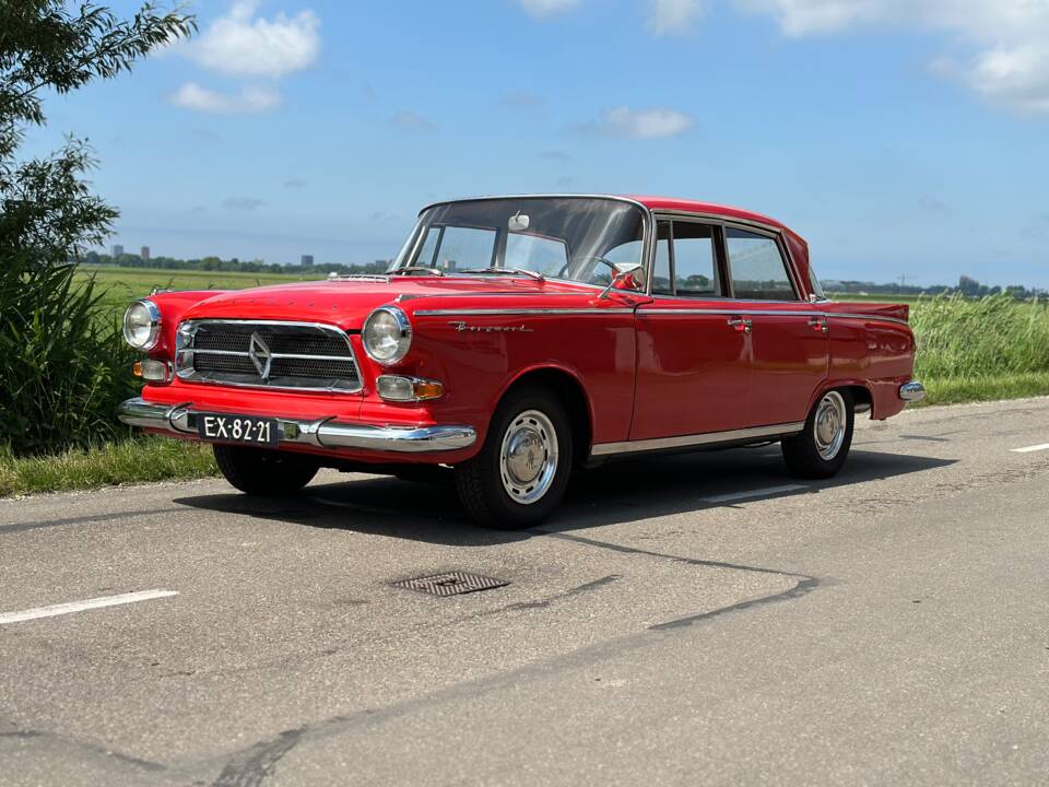 Image 1/16 de Borgward P 100 2.3 Litre (1962)