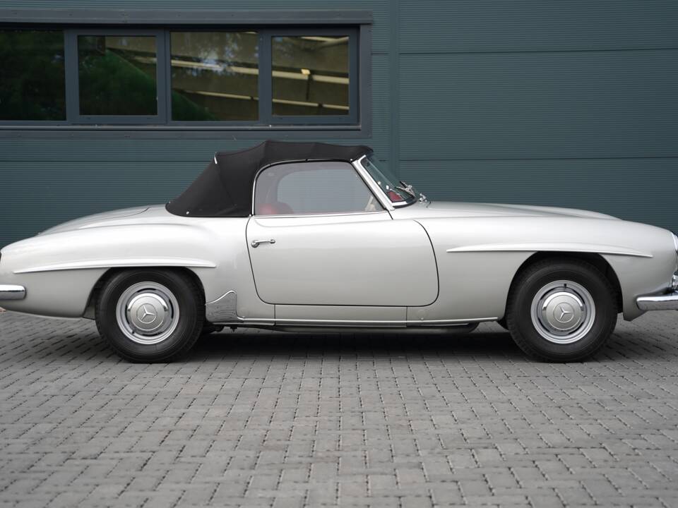 Image 4/47 de Mercedes-Benz 190 SL (1956)