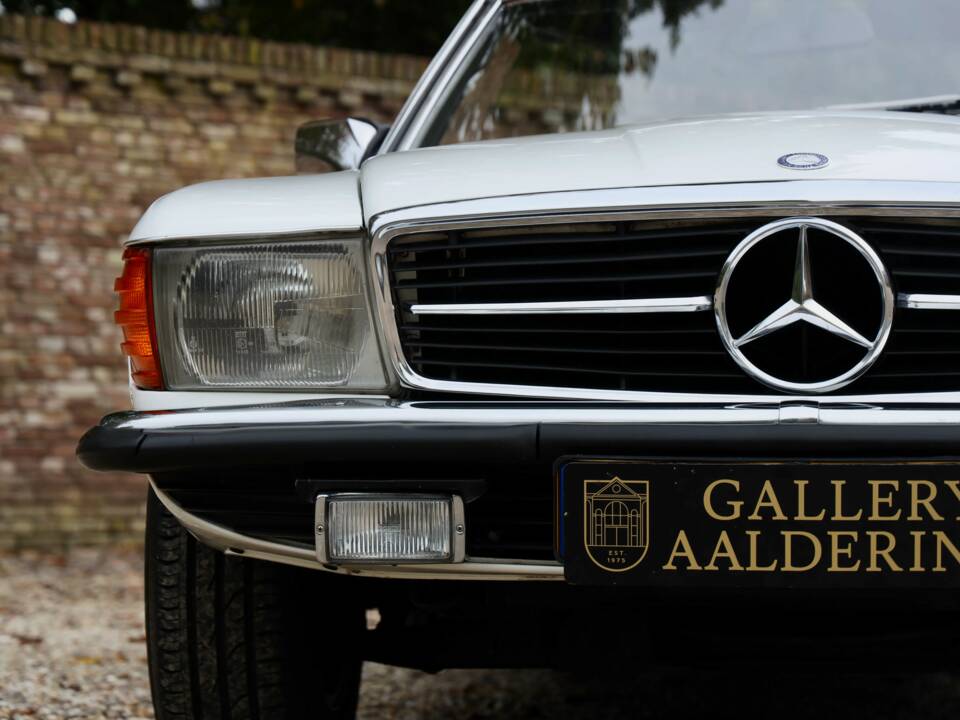 Bild 29/50 von Mercedes-Benz 280 SL (1977)