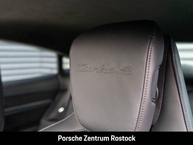 Afbeelding 13/30 van Porsche Taycan Turbo S Sport Turismo (2022)