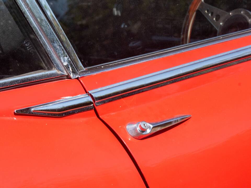 Image 39/50 de Jaguar Type E (2+2) (1969)