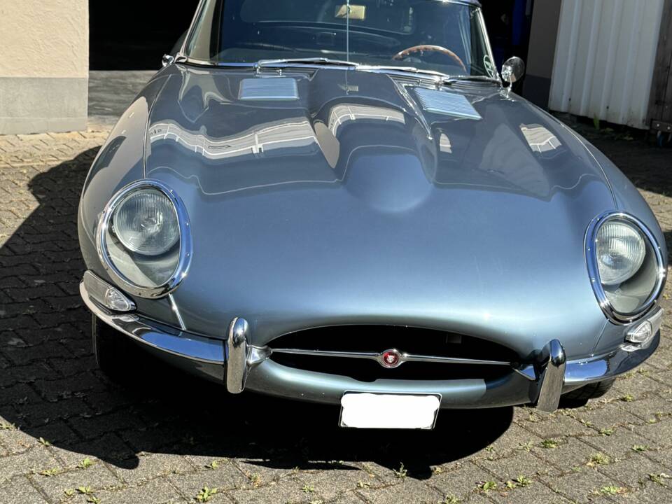 Afbeelding 3/17 van Jaguar Type E 4.2 (1965)