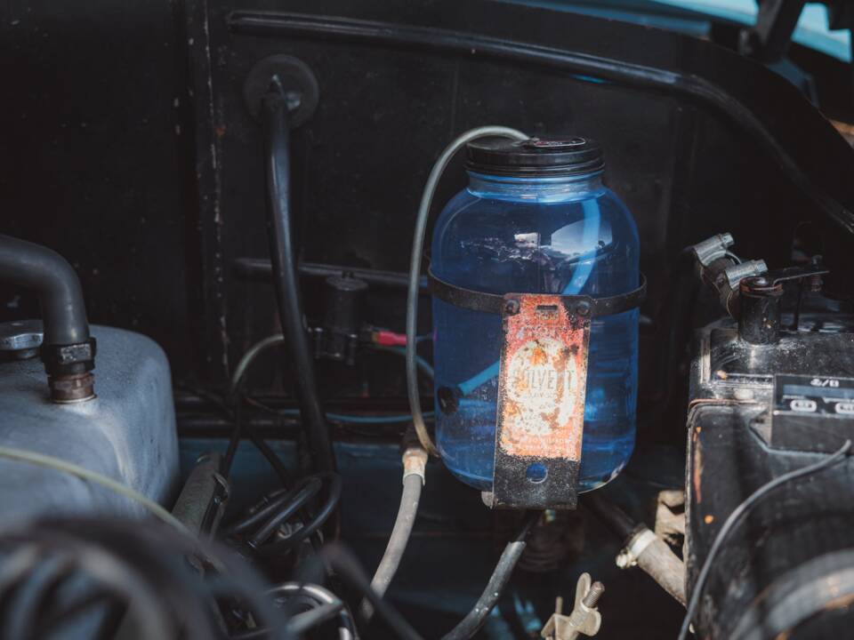Image 46/50 of Mercedes-Benz 220 a (1956)
