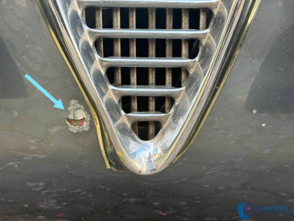 Bild 96/98 von Alfa Romeo 2000 Spider (1960)