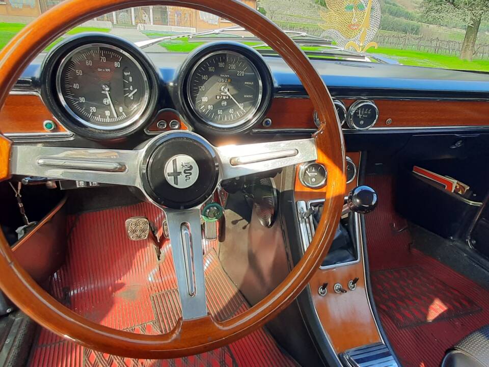 Afbeelding 8/35 van Alfa Romeo 1750 GT Veloce (1968)