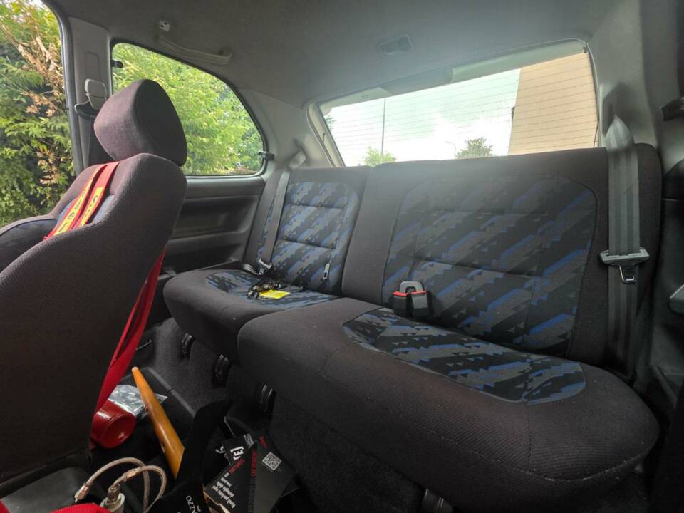 Immagine 5/30 di Peugeot 306 2.0i GTi6 (1997)