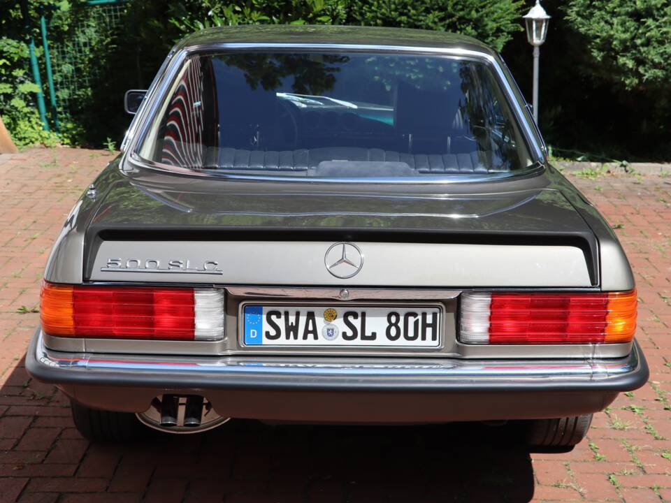 Image 31/59 of Mercedes-Benz 500 SLC (1980)