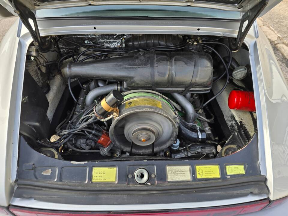 Image 74/88 of Porsche 911 Carrera 2.7 (US) (1974)