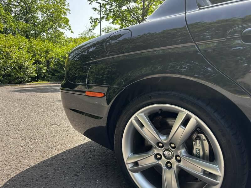 Bild 42/50 von Jaguar S-Type 4.2 V8 R (2004)