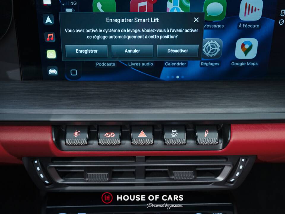 Image 22/25 of Porsche 911 Carrera 4 GTS (2022)