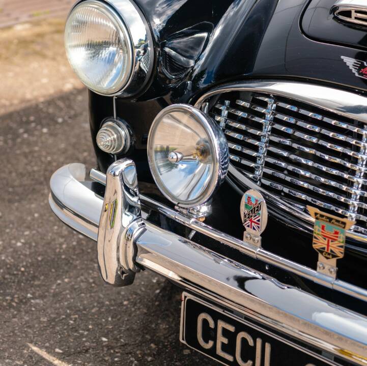 Image 4/50 of Austin-Healey 3000 Mk II (BN7) (1962)
