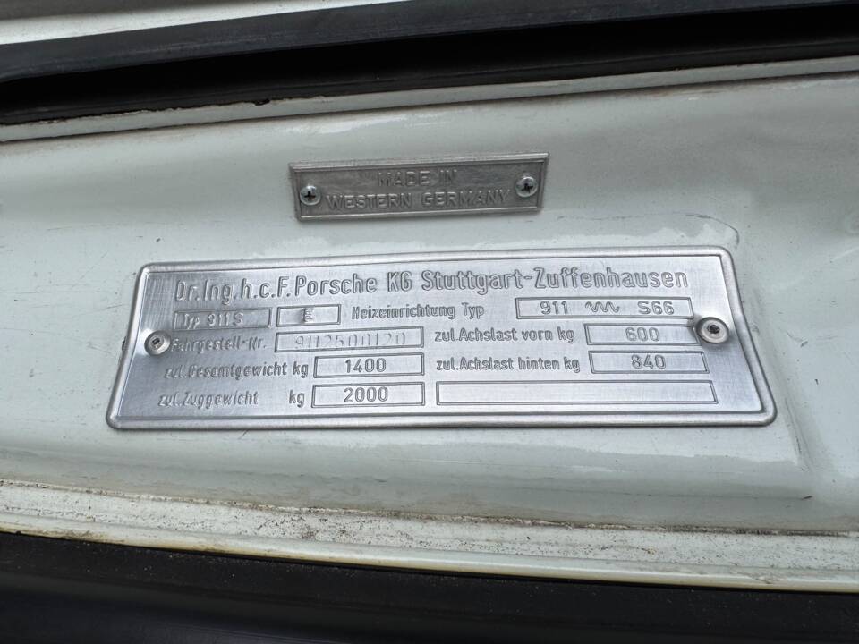 Image 15/60 de Porsche 911 2.4 T (1971)