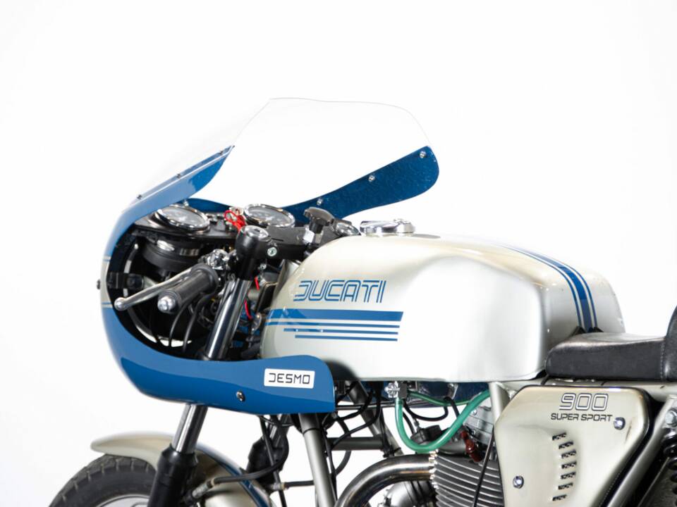 Image 12/50 of Ducati 900 SS (1977)