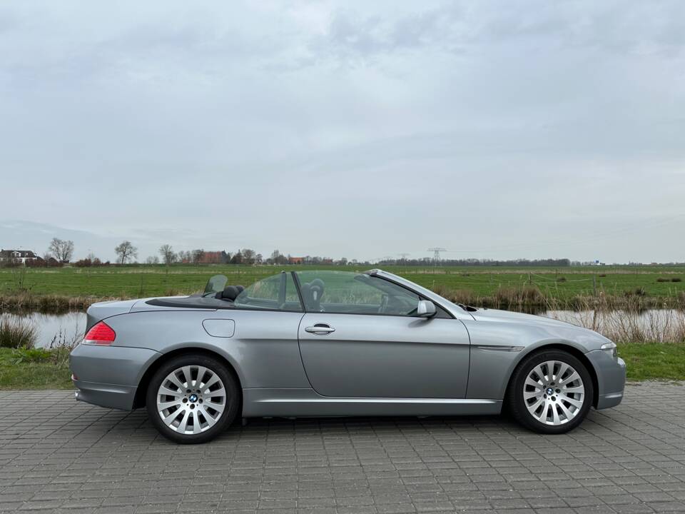Image 5/59 de BMW 650i (2006)