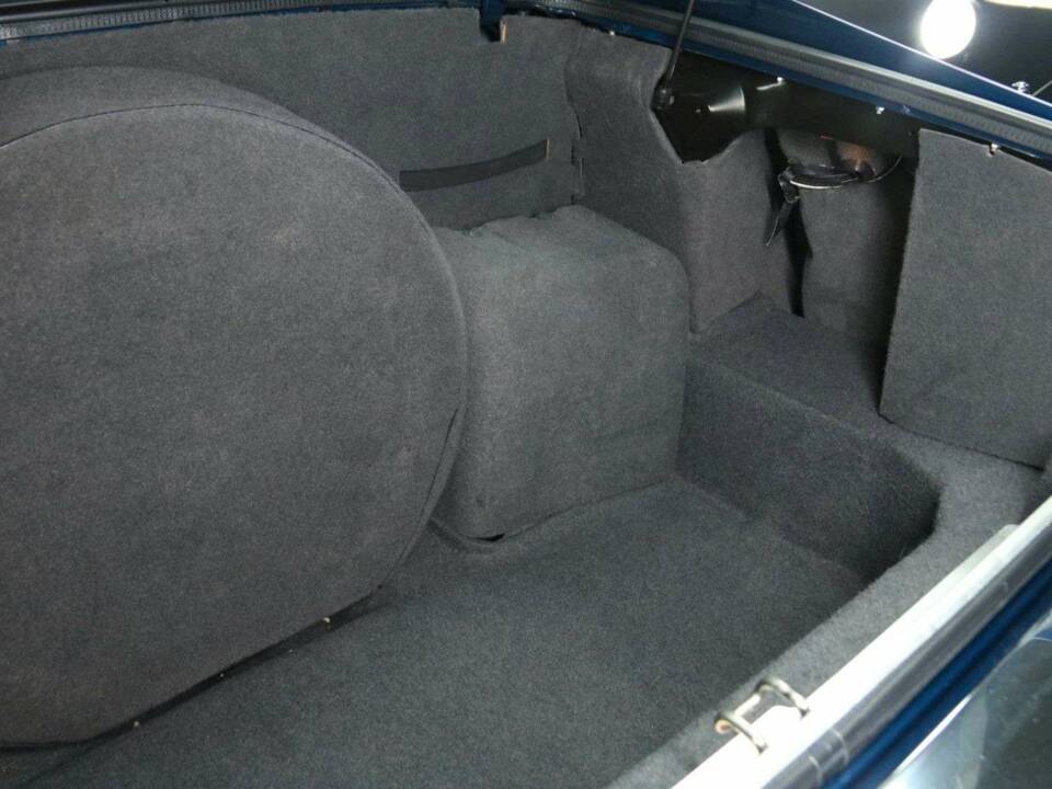 Image 32/49 de Jaguar XJS 4.0 (1995)