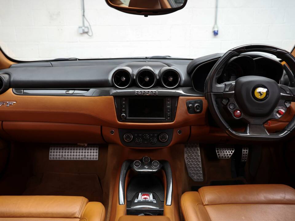 Immagine 4/50 di Ferrari FF (2011)