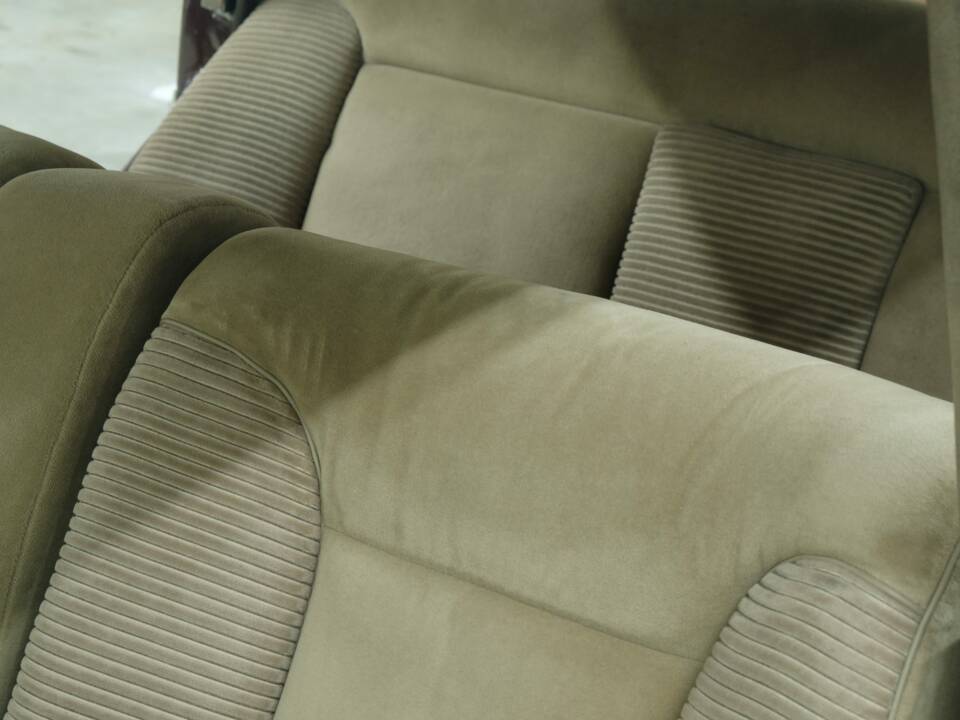 Image 32/50 of Mercedes-Benz 300 SE lang (1965)