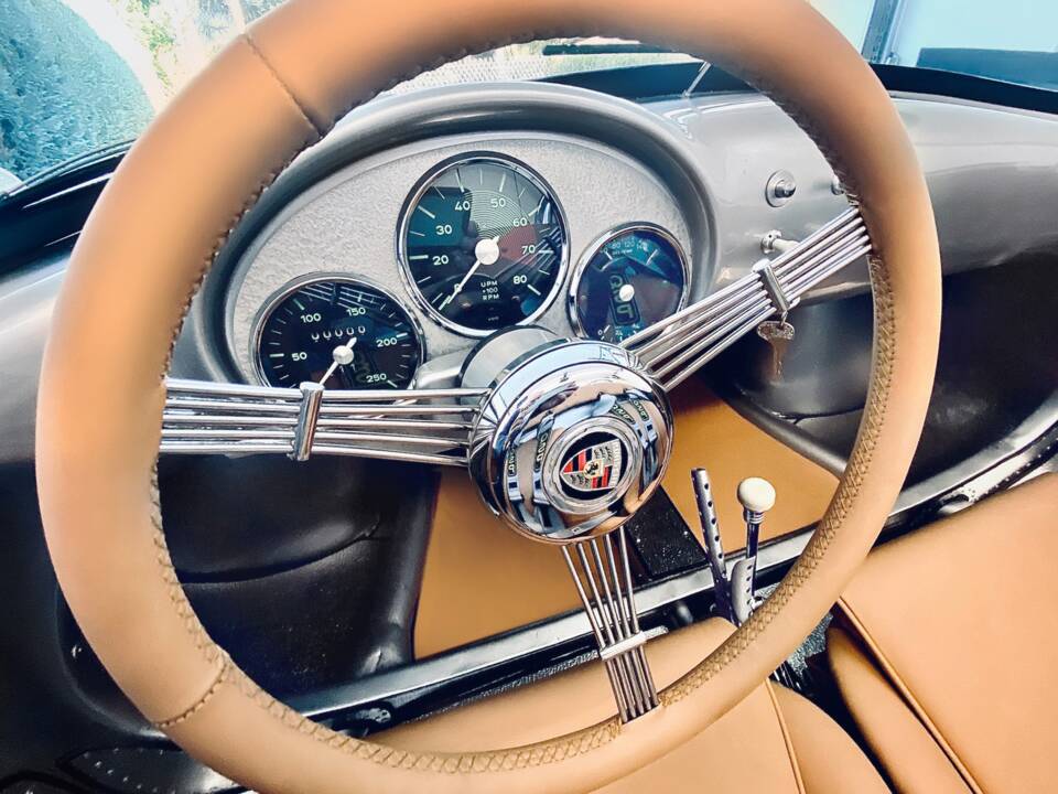 Bild 2/21 von Porsche 550 Spyder RS 1500 (1987)