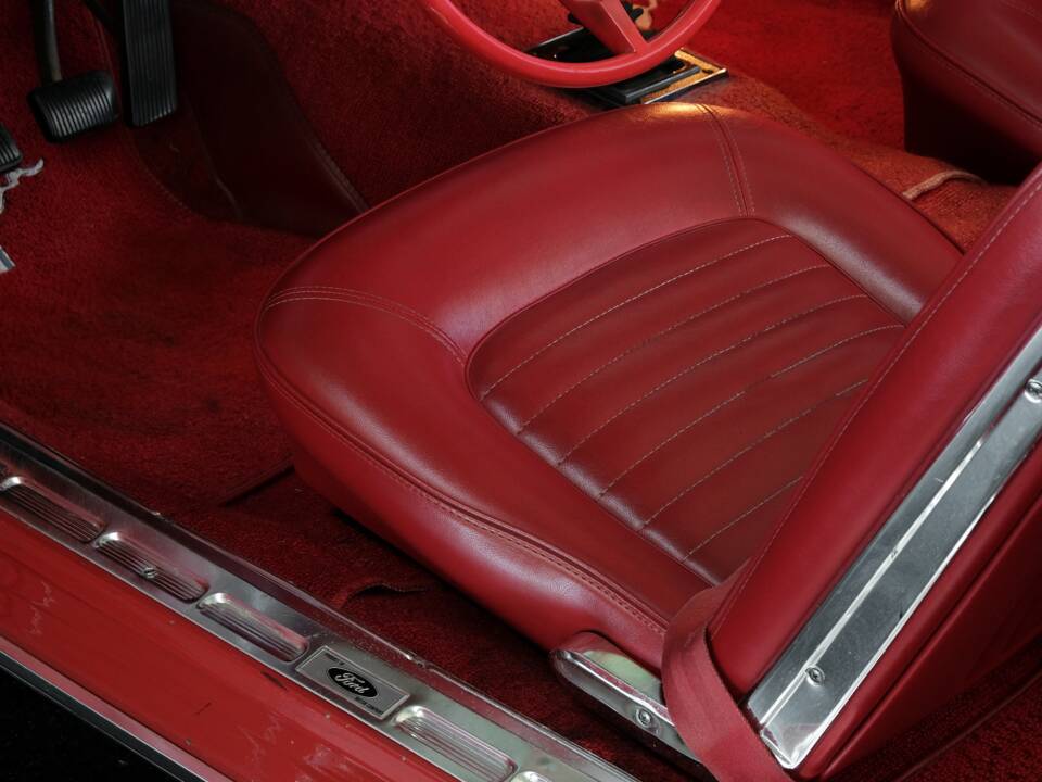 Image 42/50 of Ford Mustang 289 (1964)