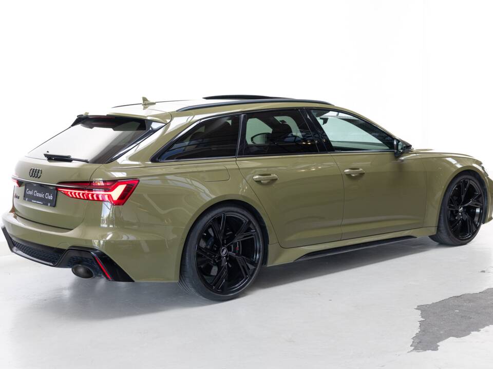 Image 4/40 of Audi RS6 Avant (2019)