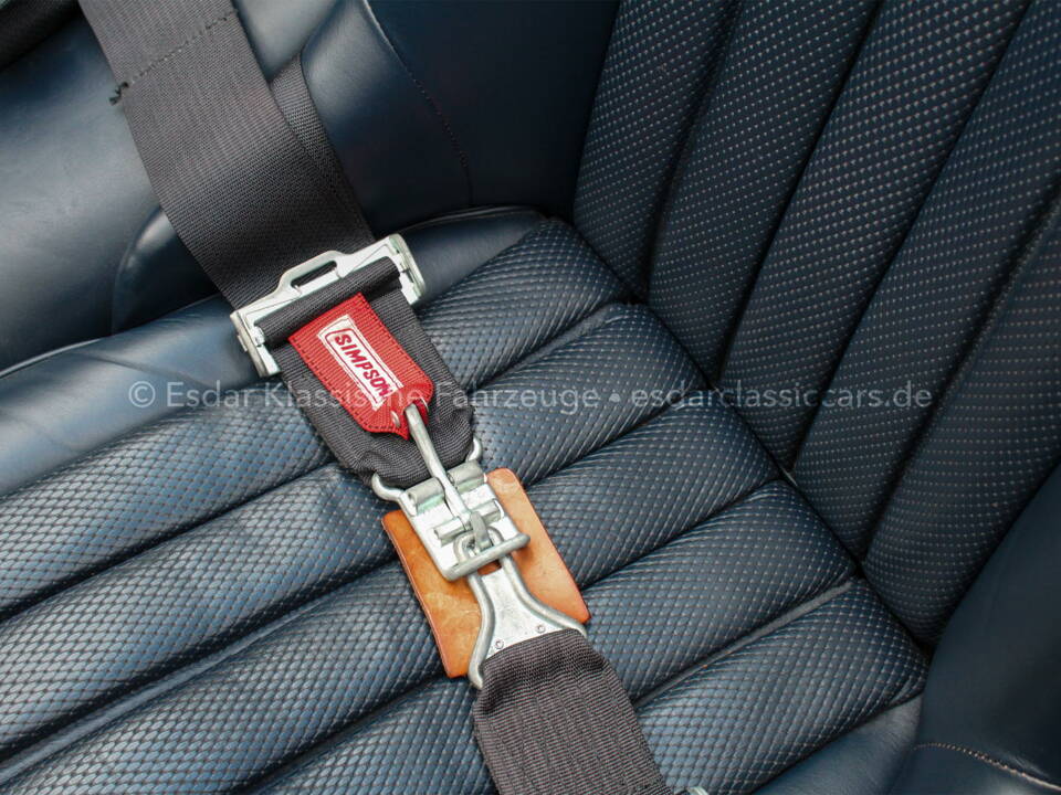Image 15/38 de Mercedes-Benz 300 SL Roadster (1961)