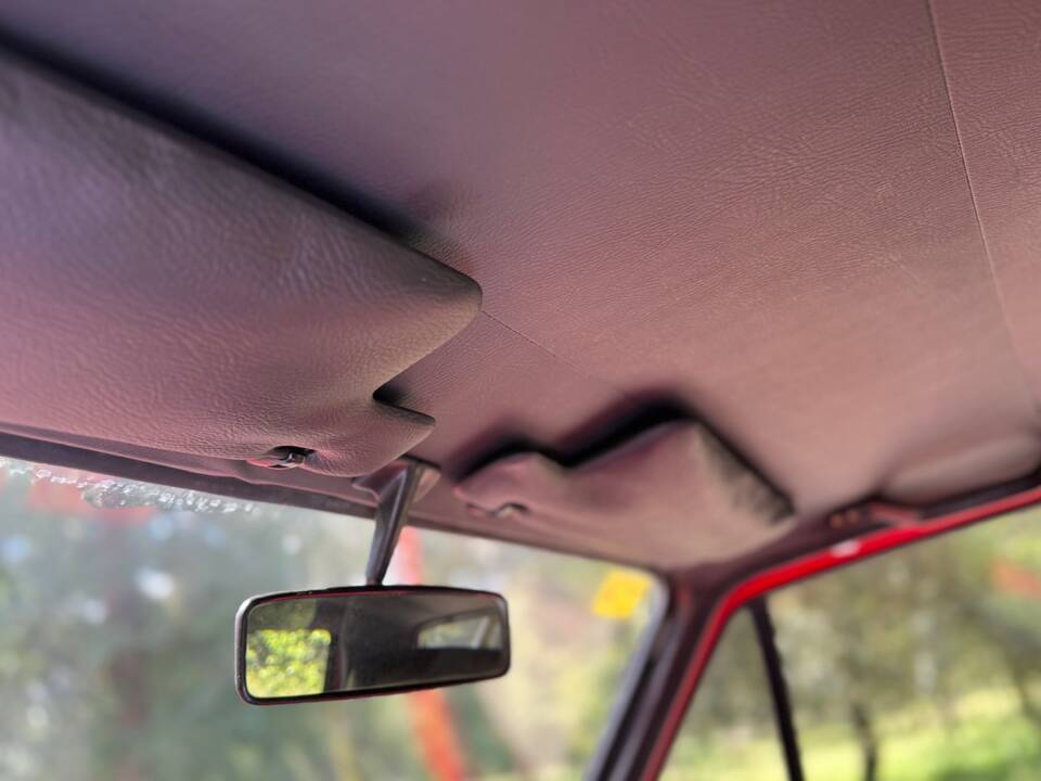 Immagine 19/31 di Volkswagen Golf I GTI 1.6 (1982)