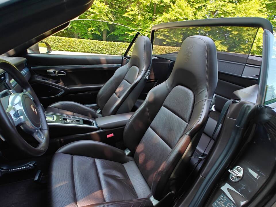 Bild 6/8 von Porsche 911 Carrera S (2012)