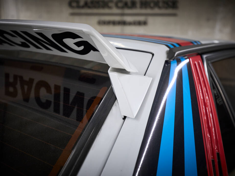 Bild 44/98 von Lancia Delta HF Integrale Evoluzione I &quot;Martini 6&quot; (1992)