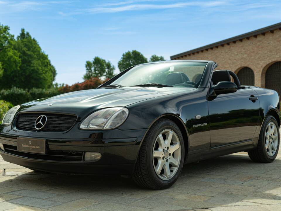 Image 12/50 of Mercedes-Benz SLK 200 Kompressor (1998)